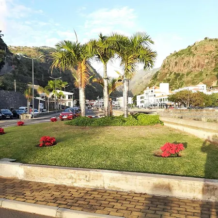 Paradise Valley *