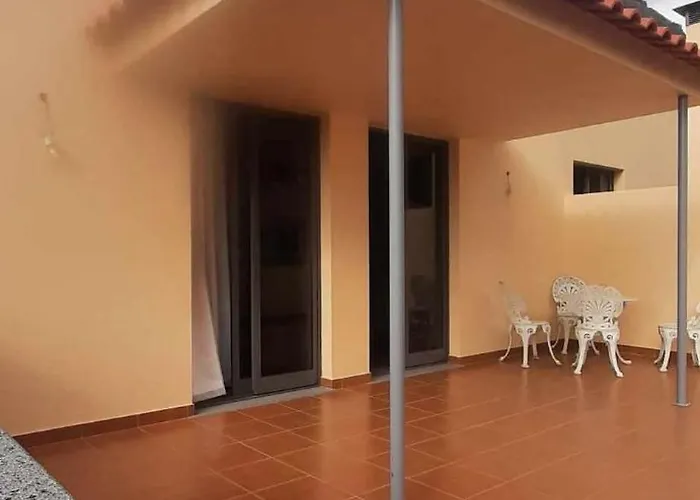 Paradise Valley Apartment *