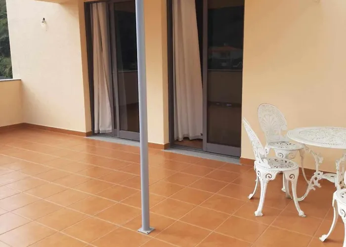 Paradise Valley Ribeira Brava